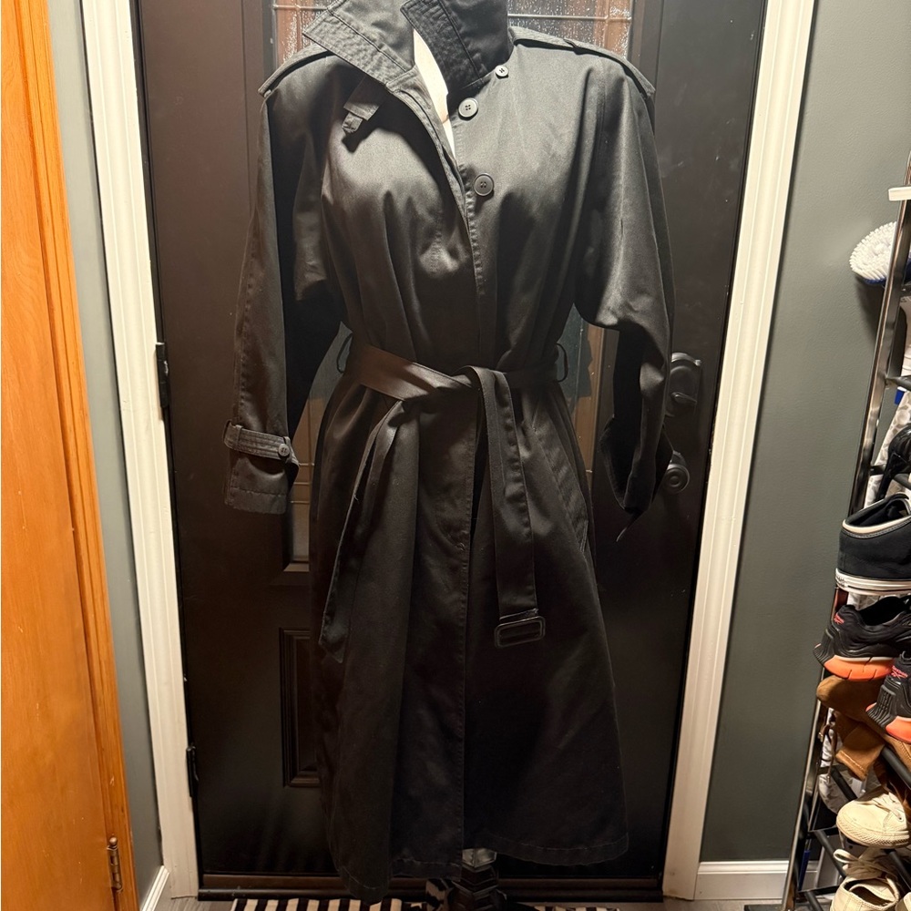 Elegant Black Women's Trench Coat